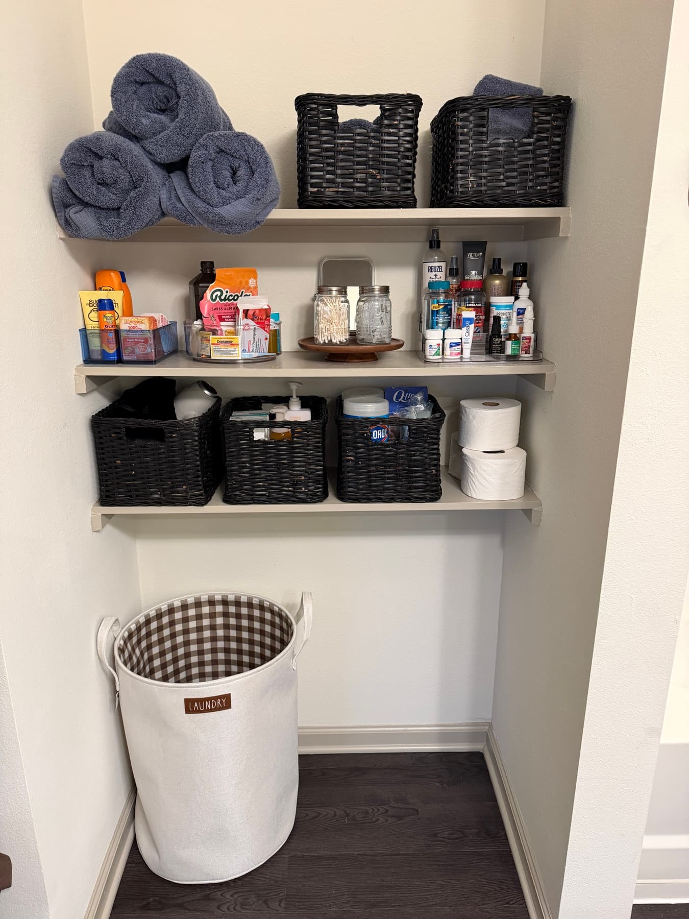 A linen closet zoned and faced.